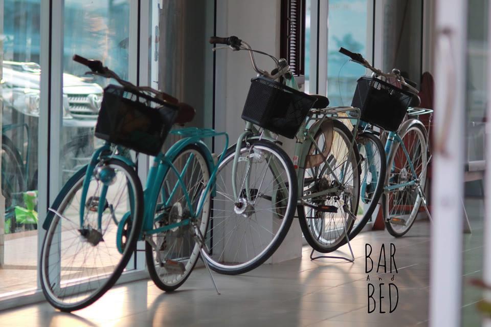 Barandbed Urt Vandrerhjem Surat Thani Eksteriør bilde