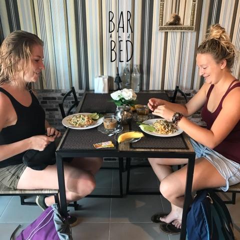 Barandbed Urt Vandrerhjem Surat Thani Eksteriør bilde