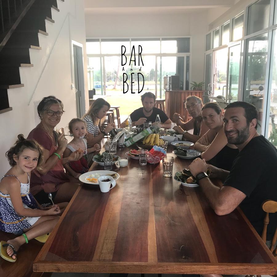 Barandbed Urt Vandrerhjem Surat Thani Eksteriør bilde