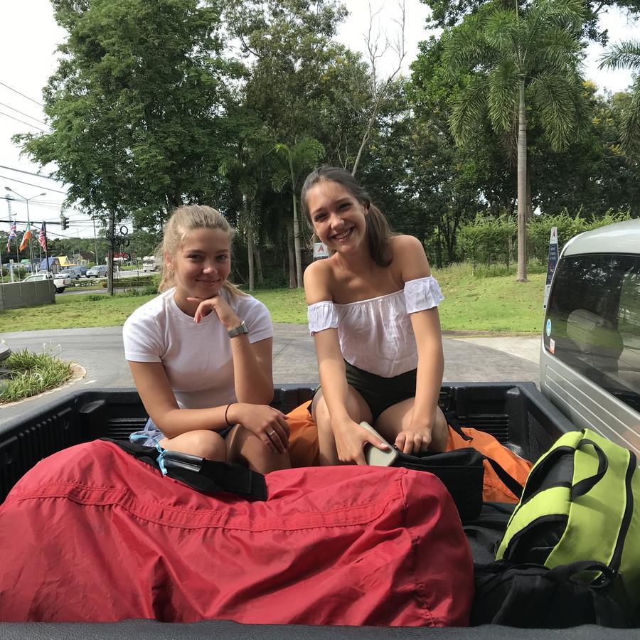 Barandbed Urt Vandrerhjem Surat Thani Eksteriør bilde